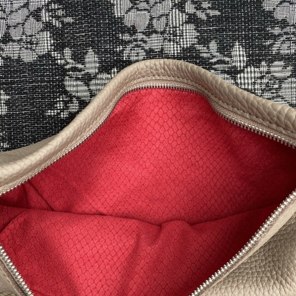 Hammitt VIP Cardiff Large Clutch Purse - Picture 8 of 8